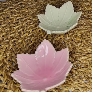 Set of 4 ceramic dishes